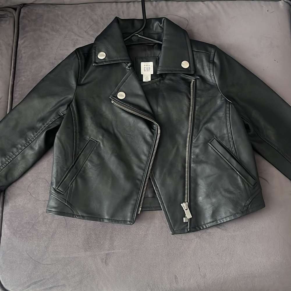 Gap Toddler Faux Leather Moto Jacket. Size: 3 Years